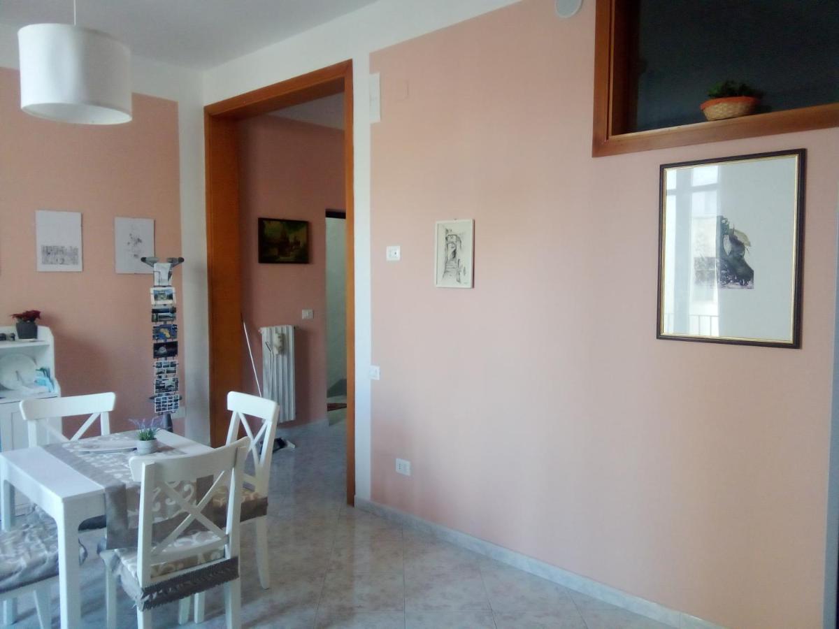 Al Crocifisso...Da Nonna Pia Apartment Salerno Luaran gambar