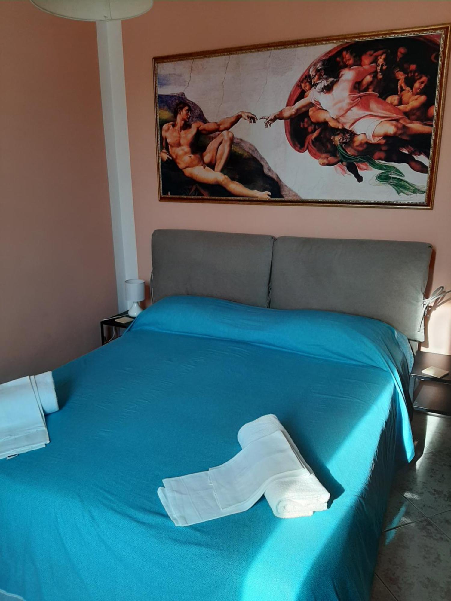 Al Crocifisso...Da Nonna Pia Apartment Salerno Luaran gambar